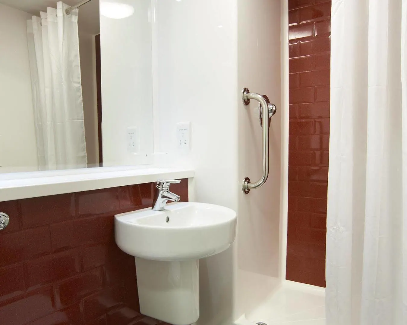 Mercure London Gatwick Airport Horley Hotel